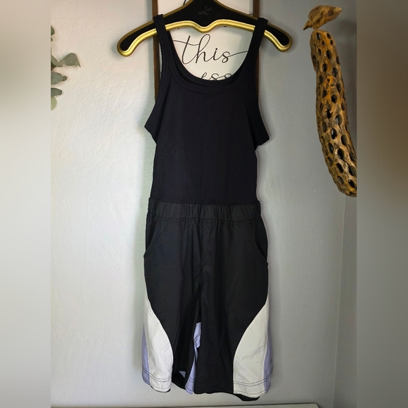 FP Movement Double Bounce Jumpsuit Romper Athletic Gym Outfit Shorts Size Large - Picture 4 of 10